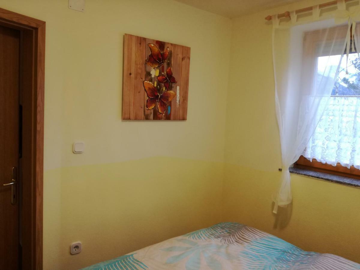 Apartma Marjetica Blejska Dobrava Exteriör bild