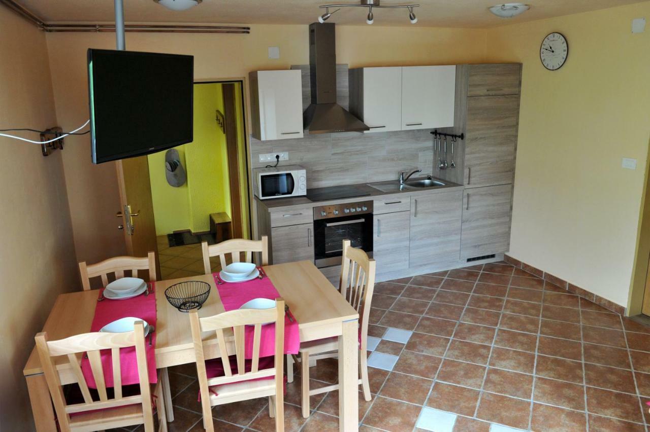 Apartma Marjetica Blejska Dobrava Exteriör bild
