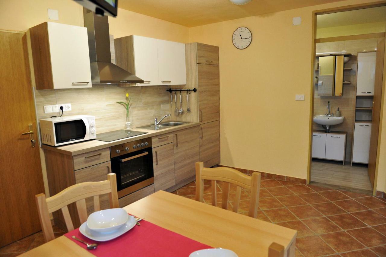 Apartma Marjetica Blejska Dobrava Exteriör bild