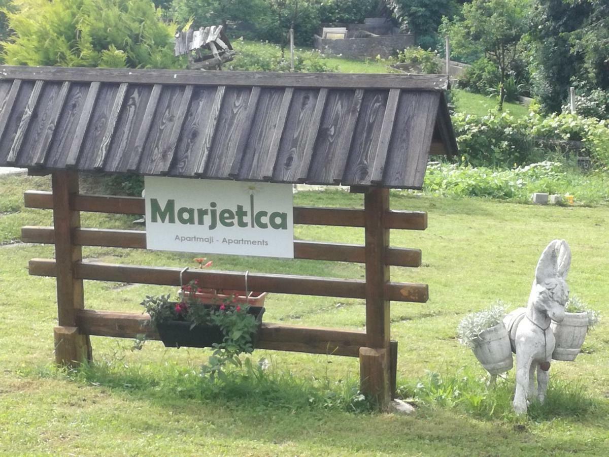 Apartma Marjetica Blejska Dobrava Exteriör bild